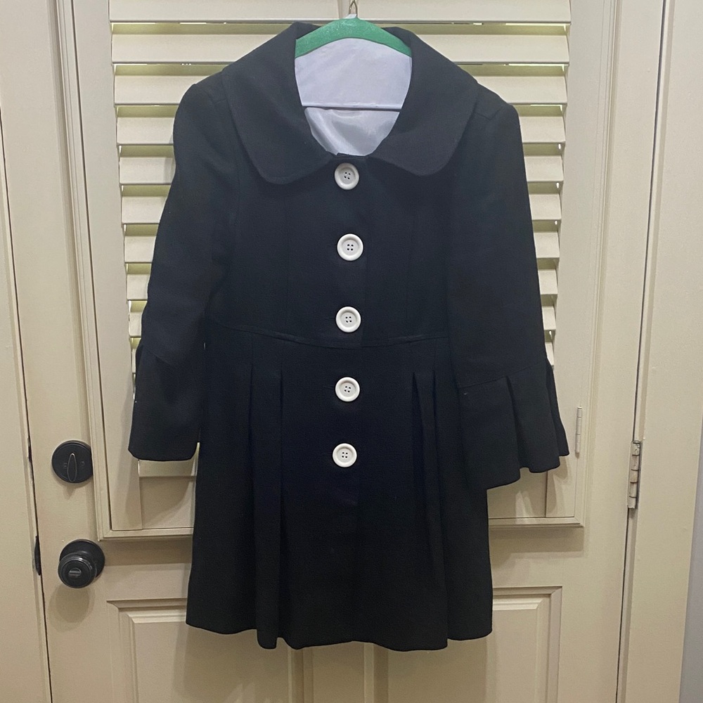 Linen Black Coat with Pleated Sleeves and Hem